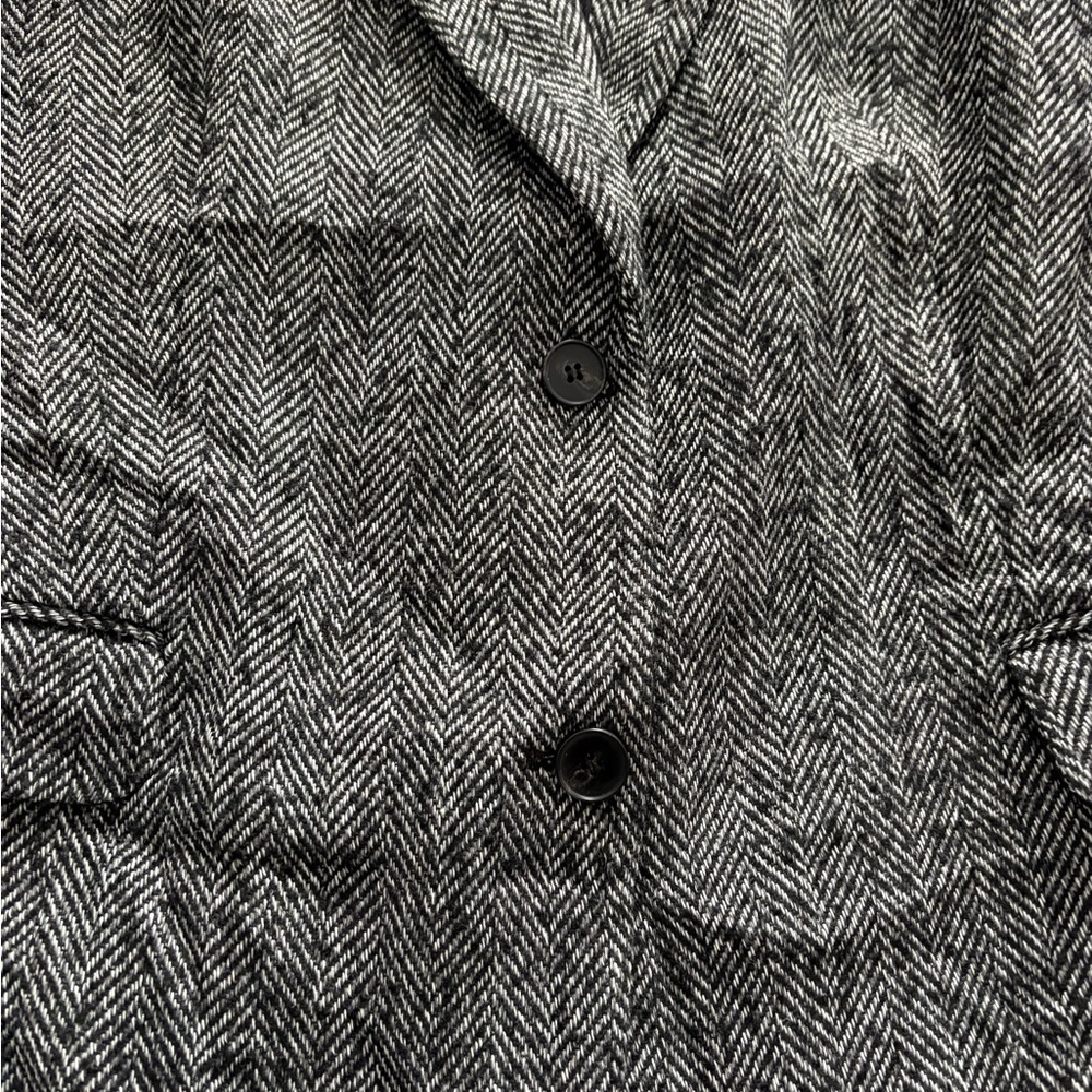 H&M Women’s Oversized Black and Gray Herringbone Blazer - Picture 9 of 11